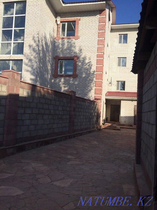 Дәліз үлгісіндегі жатақханадағы бөлмелерді шұғыл түрде жалға аламыз  Астана - изображение 5