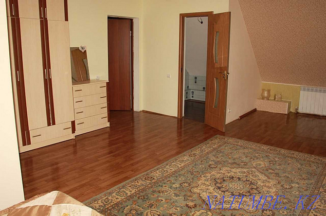 Large room for a girl to share Almaty - photo 2