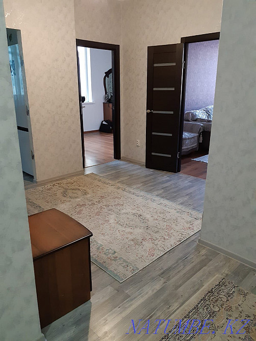 I rent a room LCD Senator  - photo 3