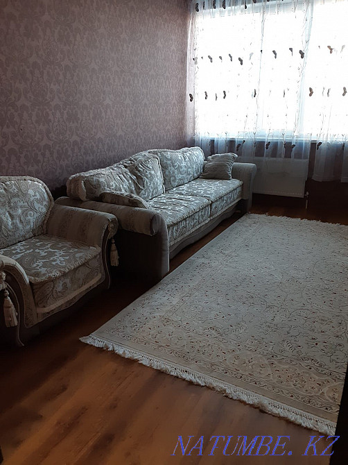 I rent a room LCD Senator  - photo 4