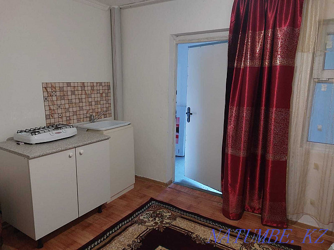 Rent a 1-room apartment in a private house md. Ojet Almaty - photo 4