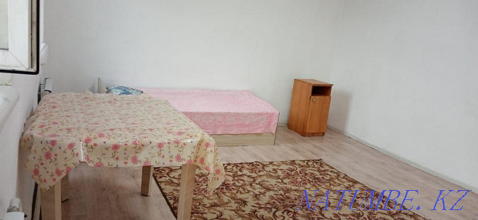 Sharing M and F, 27 m2 room. services included Petropavlovsk - photo 2