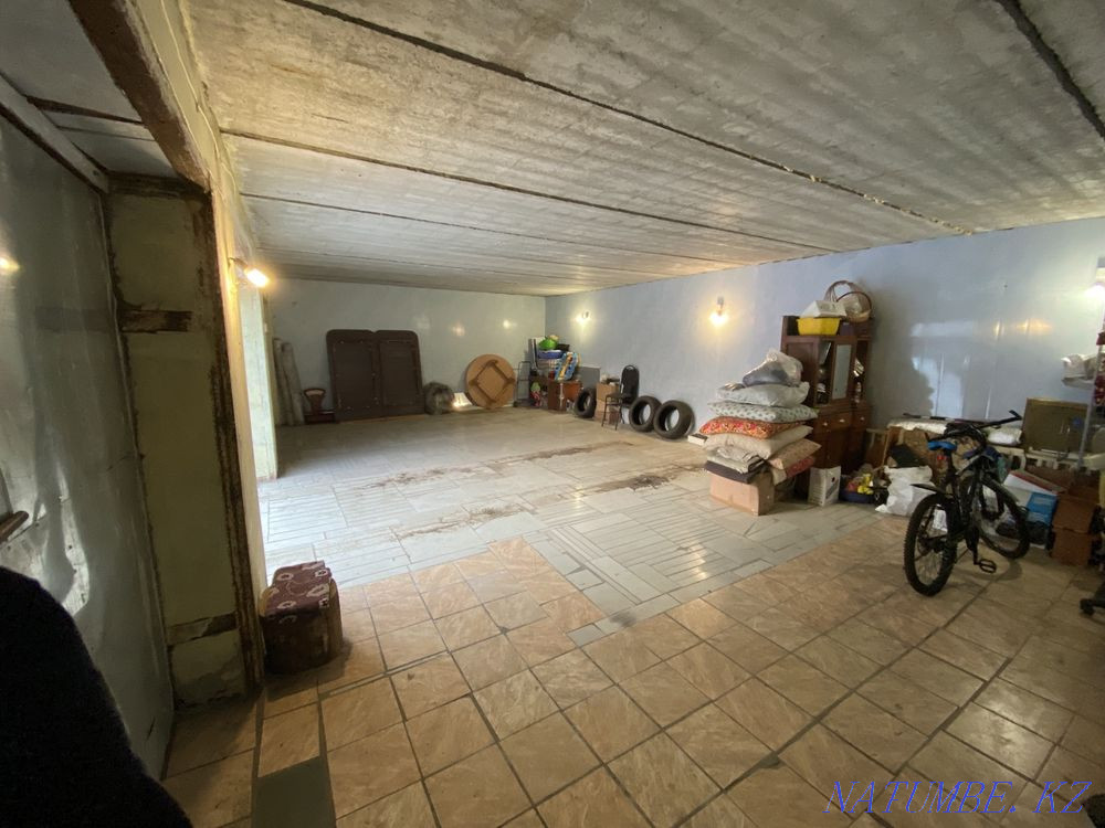 Rent a box 100 sq. downtown Pavlodar - photo 4