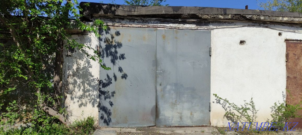 Garage for rent Greenhouse Kapshagay - photo 1