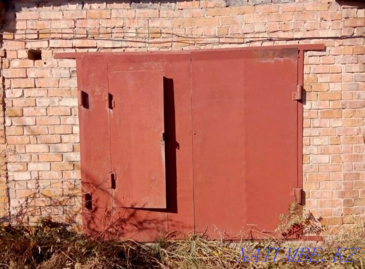 garage for rent, warehouse, workshop, moving, storage room Kokshetau - photo 1