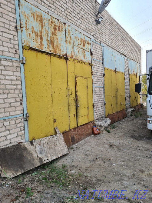 Garage box Triple on the territory of the cafe Transit before the post on Mamlyutka Petropavlovsk - photo 1