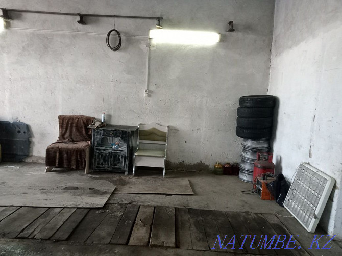 Сдам теплый гараж, центральное отопление,раздевалка,вода, яма 6 метров Павлодар - изображение 1