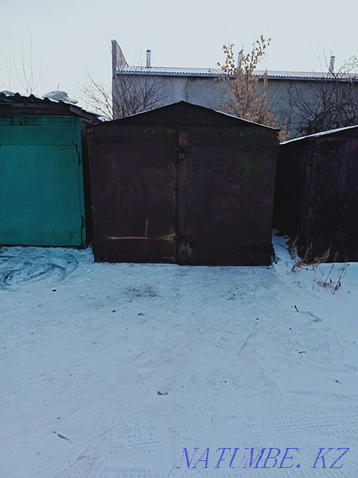 Rent a garage for rent, there is a concrete cellar size 2 * 2 Semey - photo 1