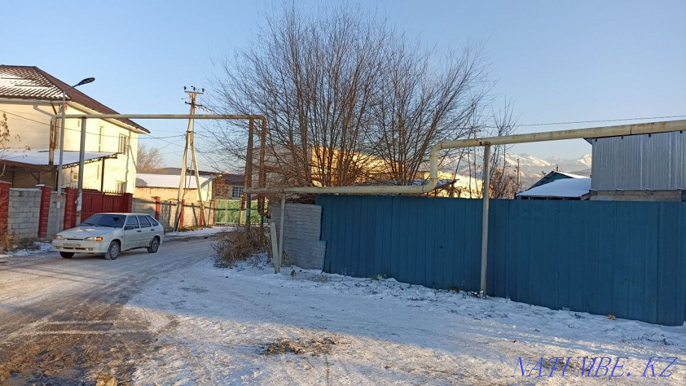 Арендаға сотка, гараж типті, екі жәшік, бояушы, май ауыстыратын болады  - изображение 1