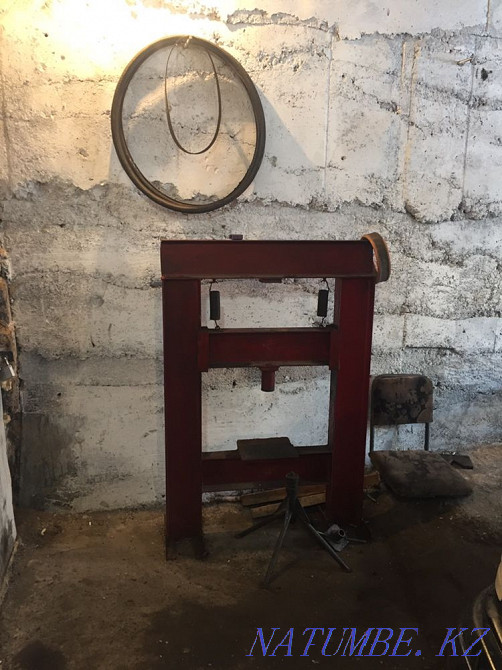 Rent Garage hour 1000 tenge 12 hour 5000 tenge  - photo 8