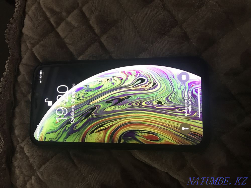 Продаю iPhone XS 64 ГБ  - изображение 1