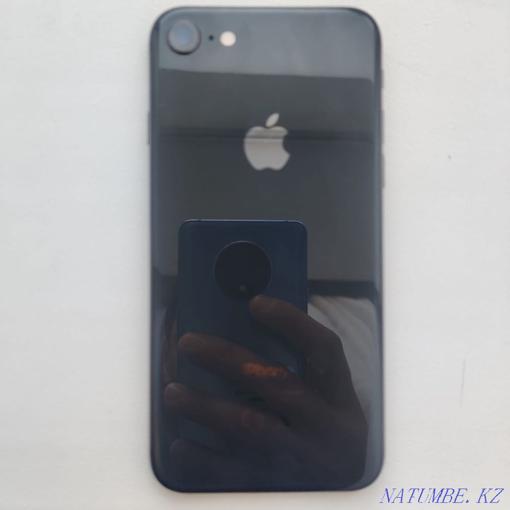 iphone 8 64gb condition like new Kokshetau - photo 2
