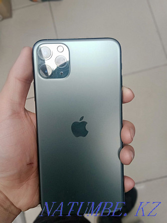 iPhone 11 pro max жақсы жағдайда қолданылған Белоярка - изображение 1