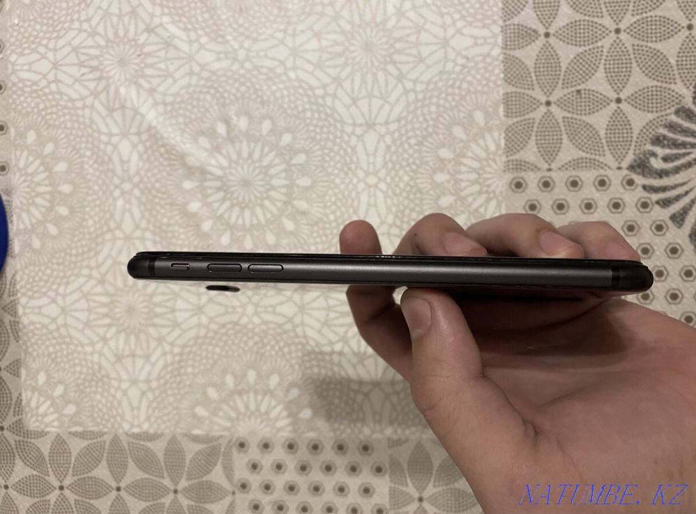 Продам! Iphone 8 plus или обмен Балхаш - изображение 2