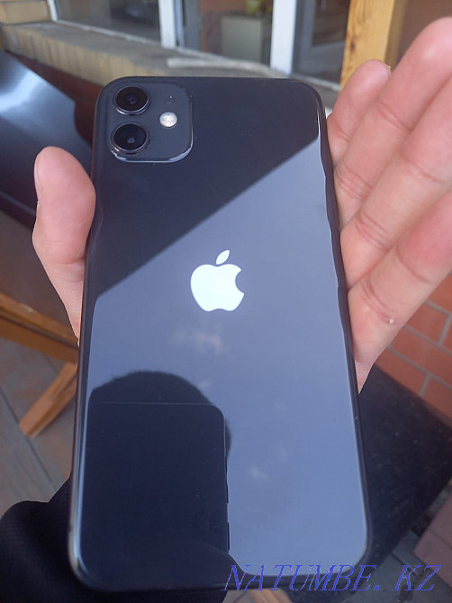 Iphone 11 64 gb under warranty  - photo 3