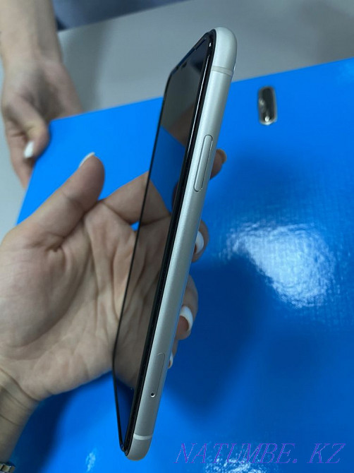 Selling iPhone XR urgently! Almaty - photo 4