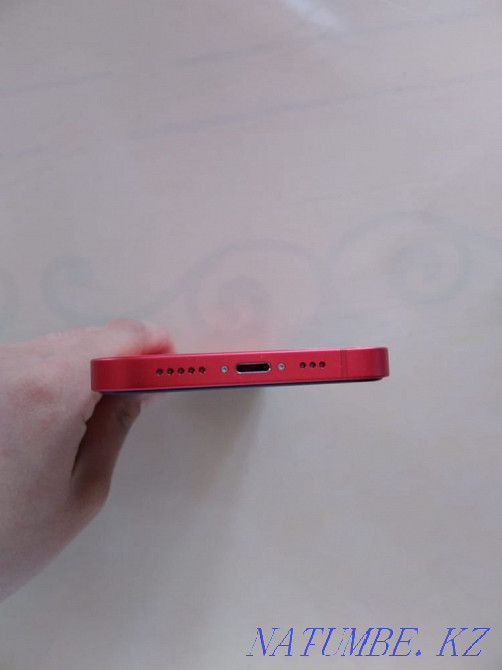 Iphone 12 Red 64GB Oral - photo 4