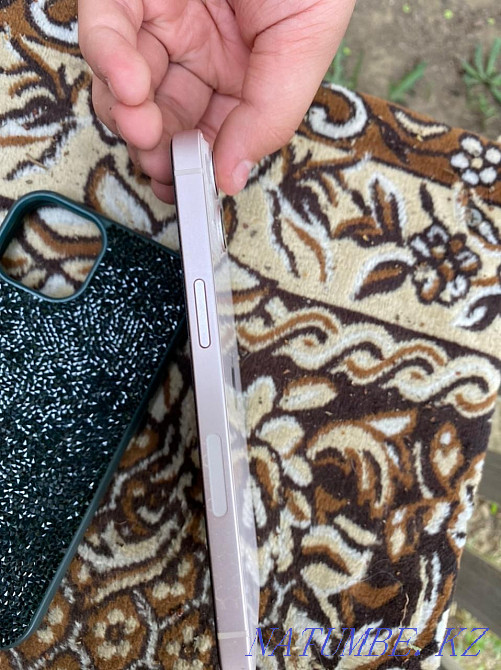 iPhone pro phone Zhezqazghan - photo 3