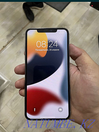 iPhone 11 Pro Max 256 ГБ ақ  Алматы - изображение 1