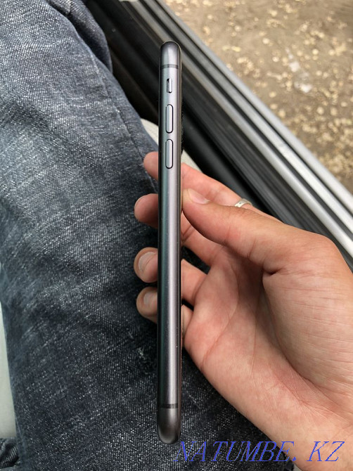 I will sell iPhone 11 black Abay - photo 3