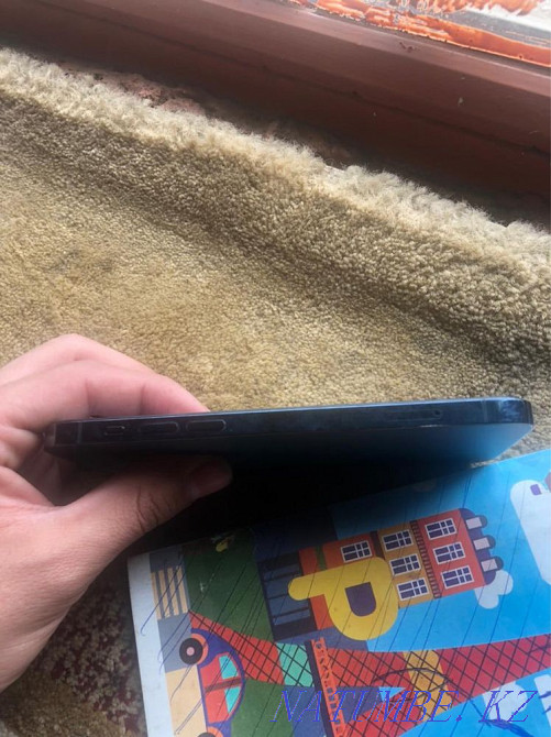 Requires iphone 12 pro  - photo 5