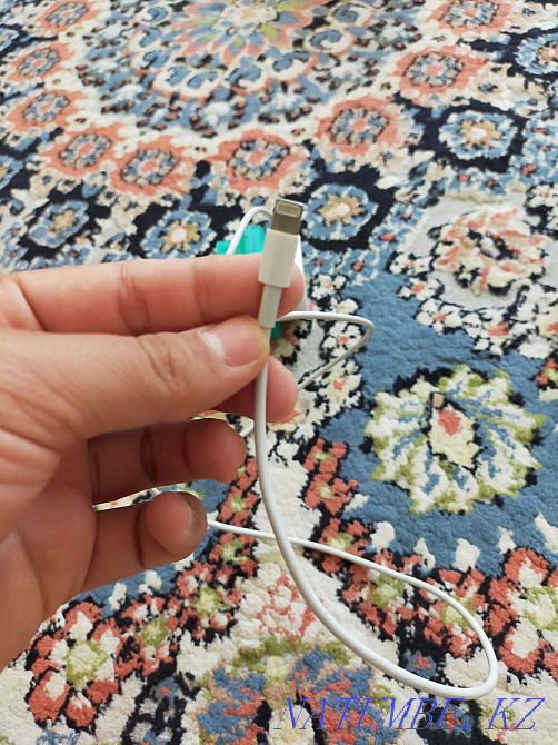 iphone 5s for sale in good condition. Белоярка - photo 5