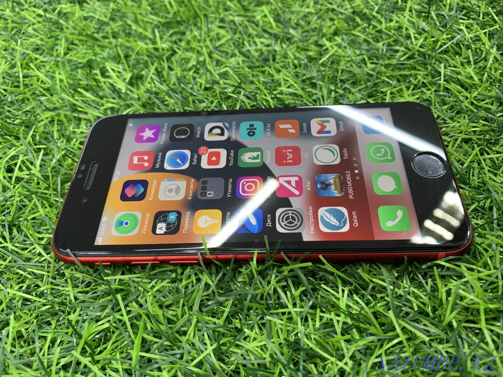 iPhone 8 RED 64GB excellent condition battery 100% final 75k Shymkent - photo 4