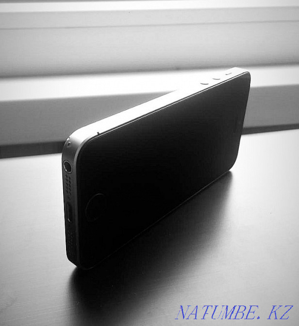Urgently selling Iphone SE 32Gb in excellent condition! Almaty - photo 4