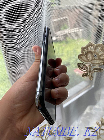 iPhone X, 10, ideally unopened 1 owner  - photo 3
