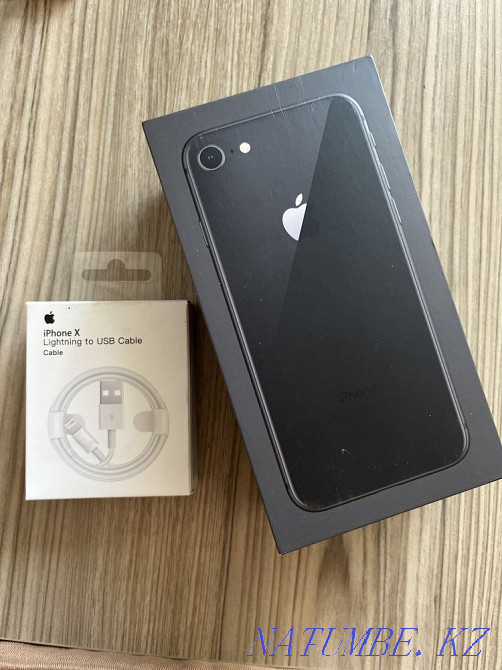 Продам Iphone 8 Щучинск - изображение 1