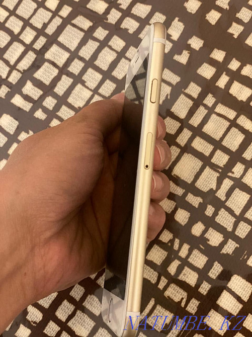 iPhone 6 gold Almaty - photo 2