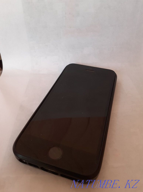 Телефон на запчасти, айфон, б/у Уральск - изображение 1