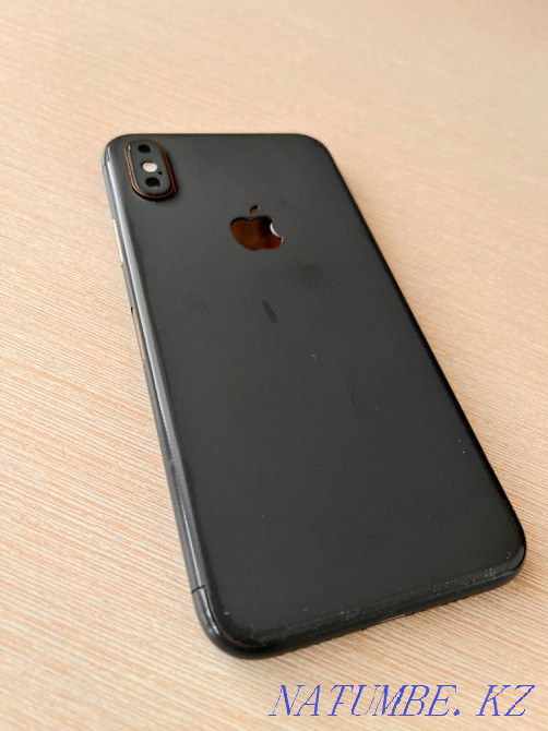 iPhone xs 256gb gold  - photo 1