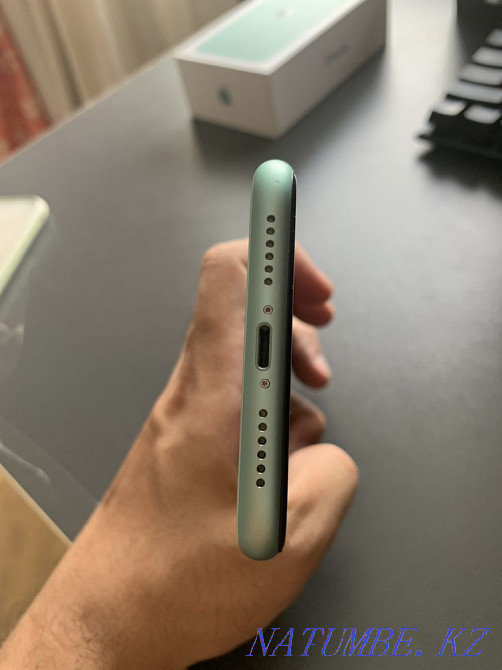 Iphone 11 64 GB Green Almaty - photo 4