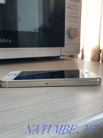 Apple iPhone 5s тиллоӣ Караганда - photo 4