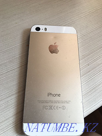 Apple iPhone 5s тиллоӣ Караганда - photo 3