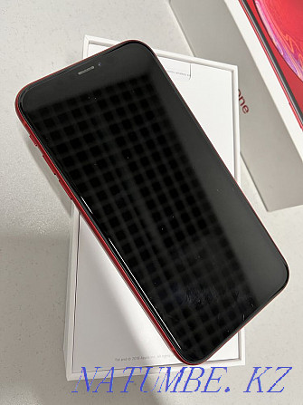 Смартфон Iphone XR 64 қызыл  Алматы - изображение 1