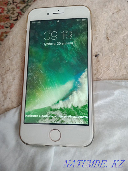IPhone 8 китайский состояние 10/10 минусов нет коробки и зарядки нет. Алматы - изображение 3