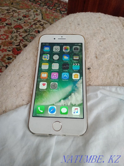 IPhone 8 китайский состояние 10/10 минусов нет коробки и зарядки нет. Алматы - изображение 4