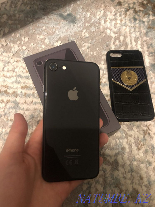 Айфон 8 64гб  - изображение 1