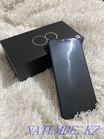 Xiaomi Mi8 64Gb black Костанай - изображение 3