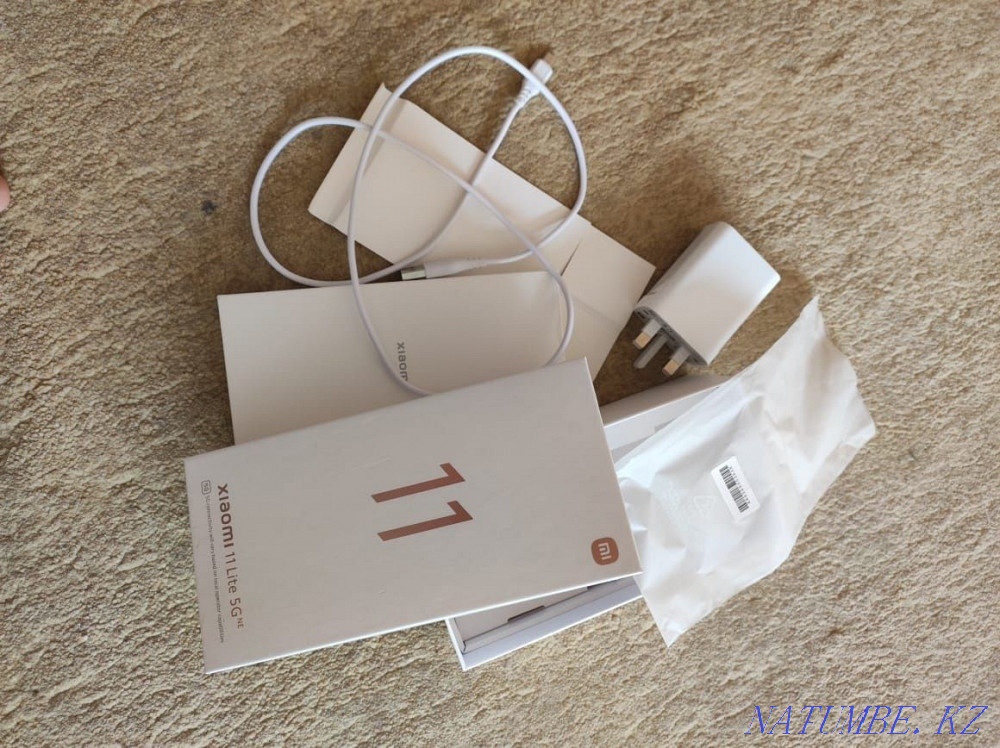 Urgently selling my phone 160000  - photo 7