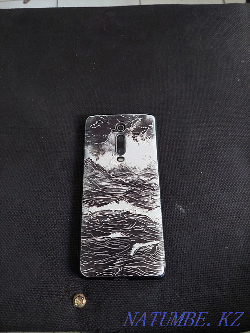 Xiaomi MI 9 T 6/64 в комплекте тока зарядка телефон мои 100%. Алматы - изображение 4