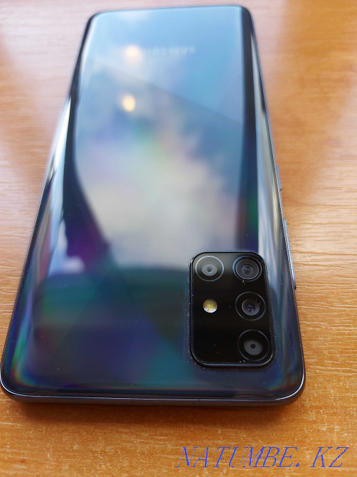 like NEW Samsung a51 6/128 smartphone Oppo phone Aqtobe - photo 2