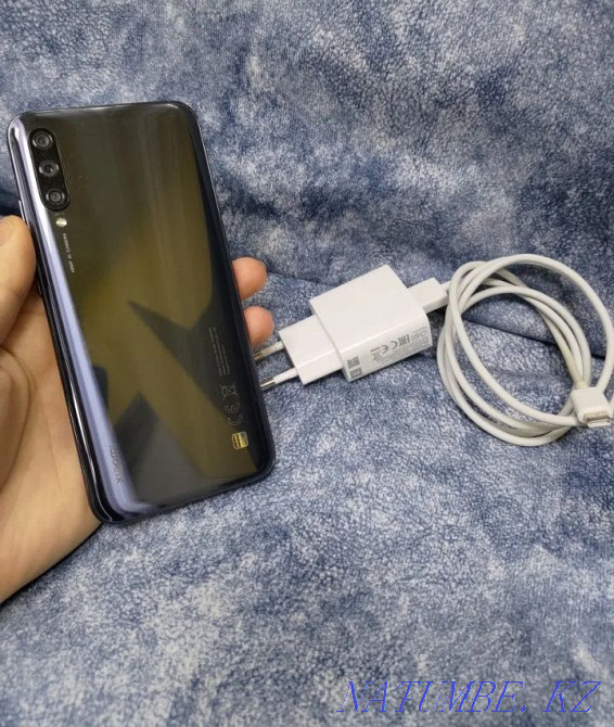 Xiaomi Mi A3 64 Гб сұр  Қостанай  - изображение 1