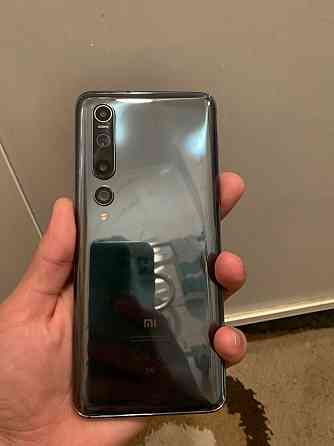 Xiaomi mi 10 8/128 обмен  Алматы