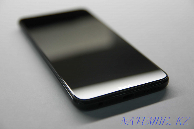 Xiaomi Redmi 8 black 4/64 Полный комплект, идеальное состояние. Алматы - изображение 2