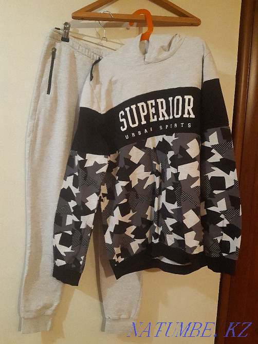 I sell things for a boy 11-12 years old. Temirtau - photo 1