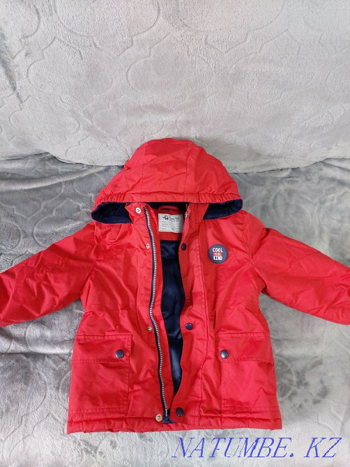 Продам курку демисизонный очень теплый . Мичуринское - изображение 1