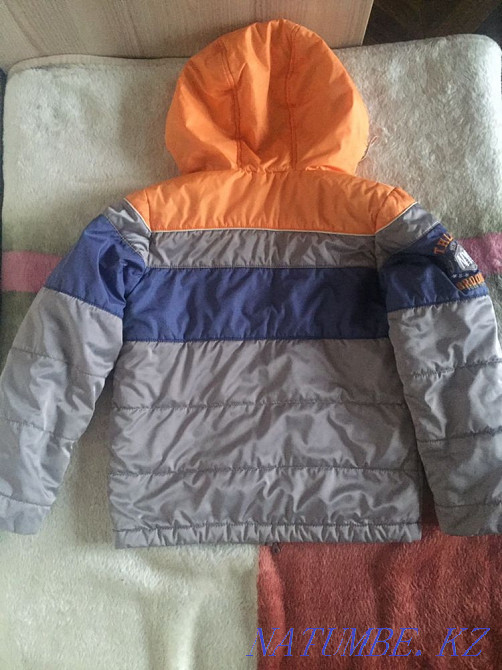 8-9 жастағы ұл балаға арналған куртка.  Астана - изображение 3